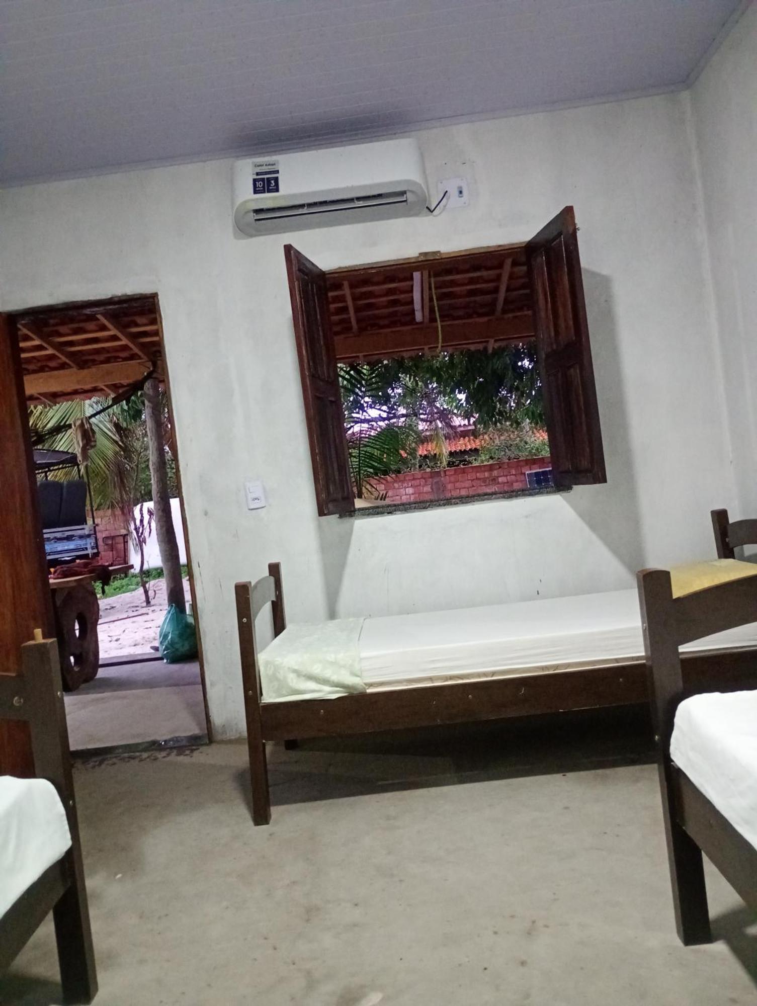 Hostel E Camping Na Rua Das Flores Santo Amaro do Maranhao ภายนอก รูปภาพ