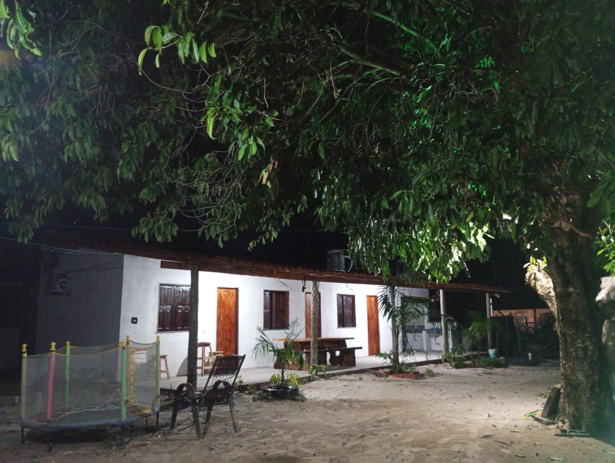 Hostel E Camping Na Rua Das Flores Santo Amaro do Maranhao ภายนอก รูปภาพ